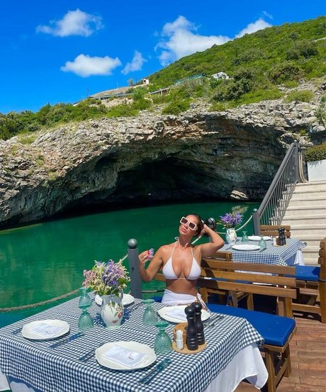 milf shower onlyfans free sexy pics