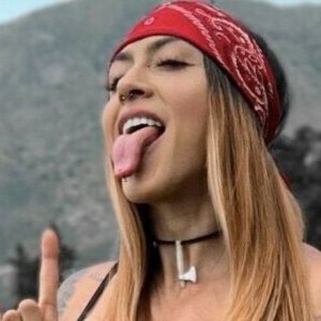 Juliana Nossa erotic star photo