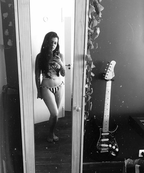 milf shower onlyfans beautiful img