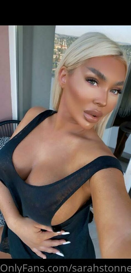 sarahstonnee porn model galleries