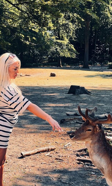 sarahstonnee model best img