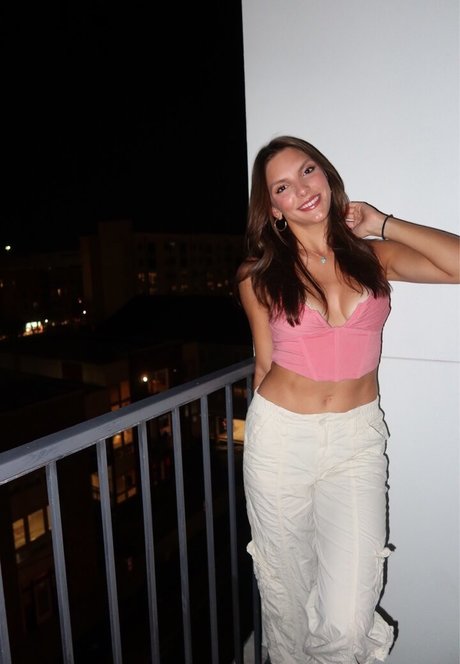 Jackie Aron star top galleries