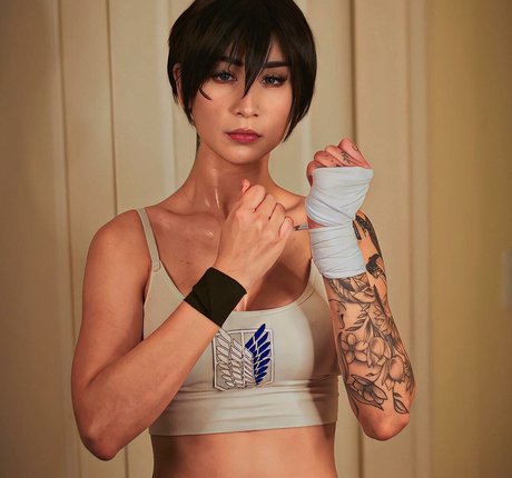 Alfyrise pornstar nudes img