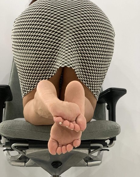 OFromOphelia sexy model pics