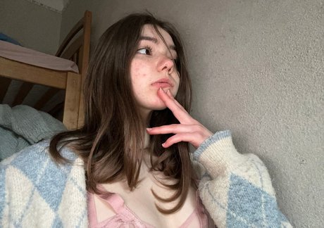 Plumpy mage naked actress images