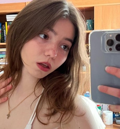 Plumpy mage pornstar sexy images