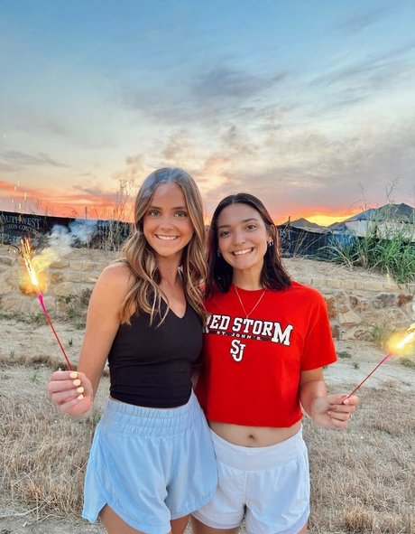 Lifewithlaurenmae model nude pic