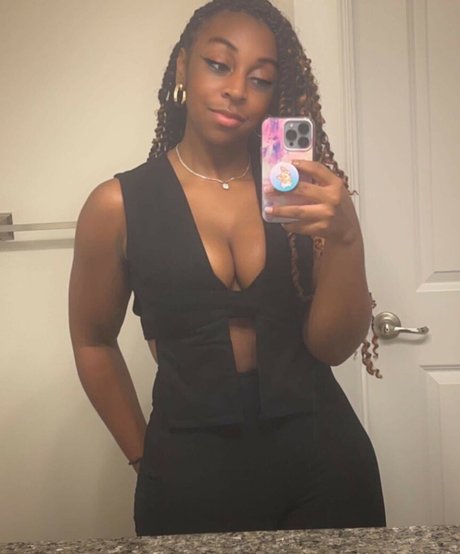 JazzyGuns star hot img