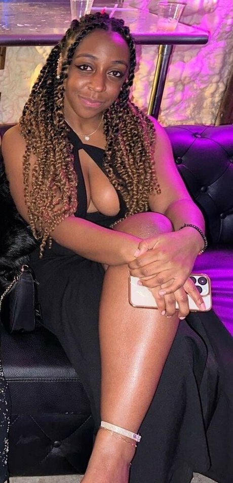 JazzyGuns pornstar top gallery