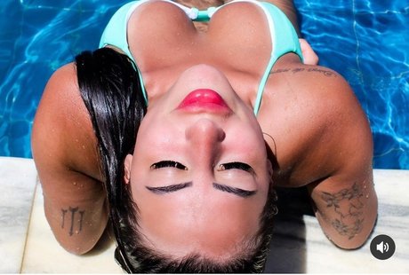 thick ass onlyfans free nude pics