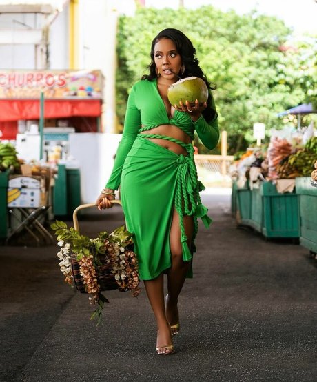 Angela Simmons beautiful model photos