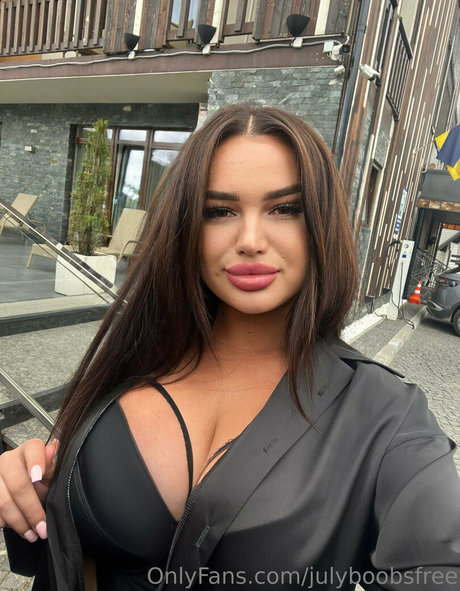 big tits skinny onlyfans hot naked gallery