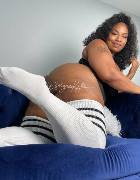 selynakylexoxo model xxx galleries