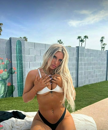 18 year old onlyfans art naked photo