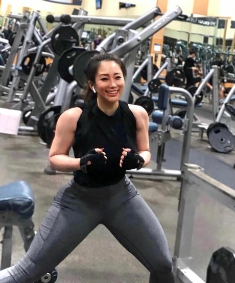 mom onlyfans free naked archive