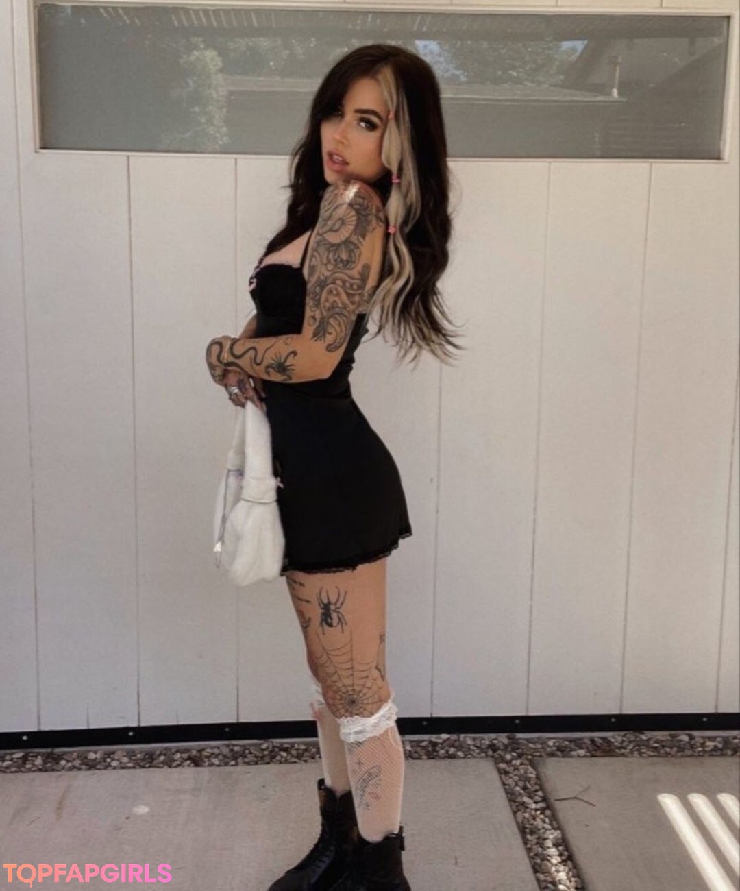 cougars onlyfans sexy naked pics