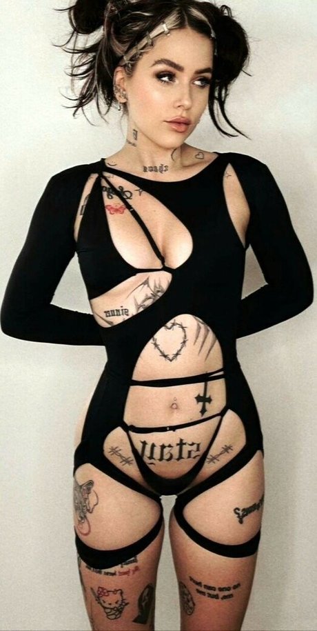 skinny blonde milf onlyfans beautiful naked archive