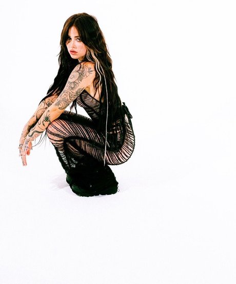 Craysounds star nudes photo