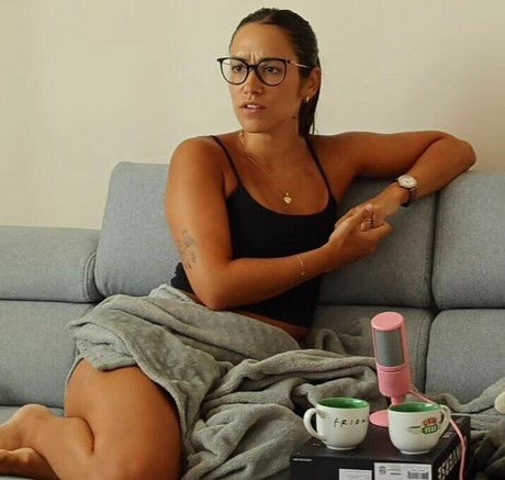 Milena And Lola xxx actress photos