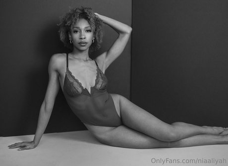 niaaliyah beautiful actress gallery