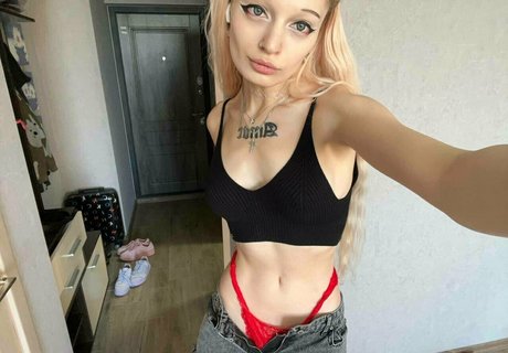 skinny tyan model porn pics