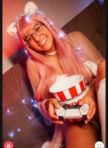 Bibivitona model best photo