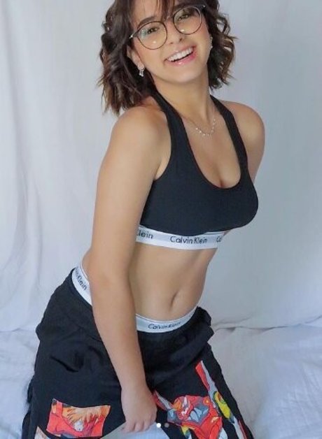 Bibivitona model beautiful pics