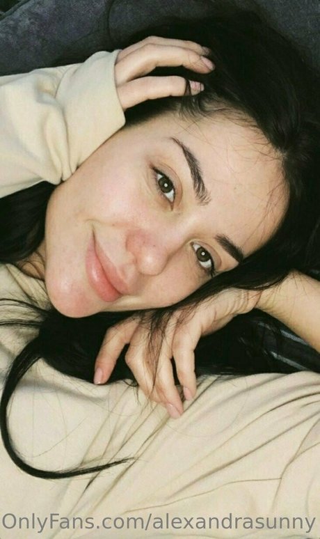 alexandrasunny top star img