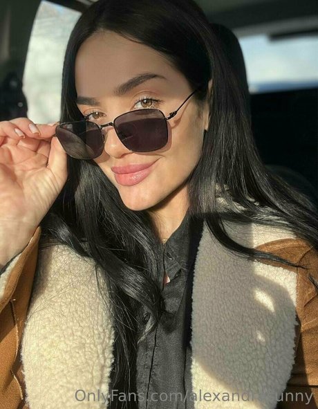 alexandrasunny star top images