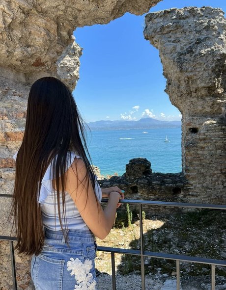 Letizia Ceresa star pretty pics