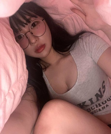 by3ol___ hd actress photo