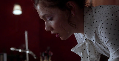 Maggie Gyllenhaal star xxx image