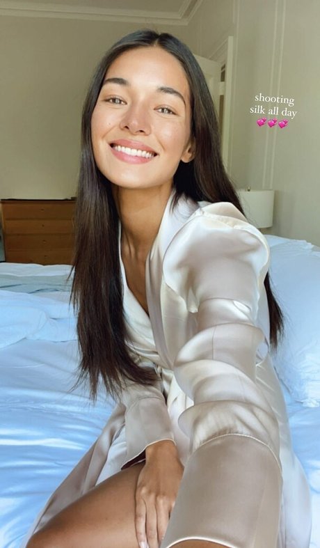 giantess onlyfans hot sexy gallery