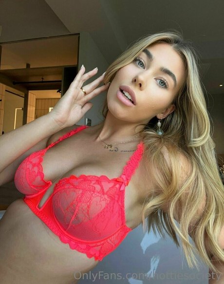 hottiesociety pornstar sex img