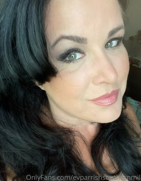 mom onlyfans xxx images