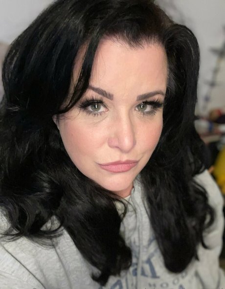 teen lesbian onlyfans art naked gallery