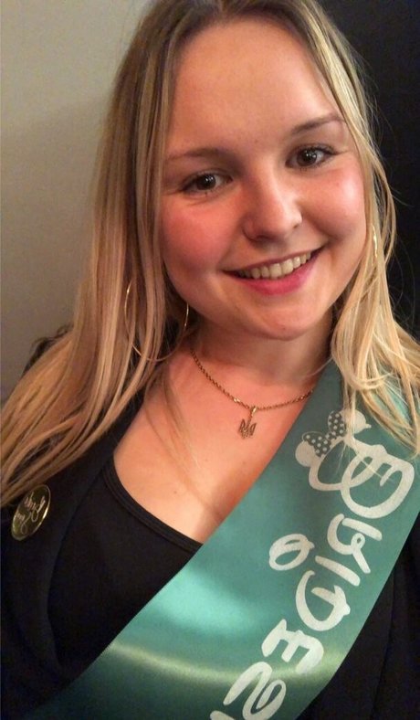 Couplenaughty2 adult actress image