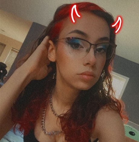 Lexi Lynx adult model picture