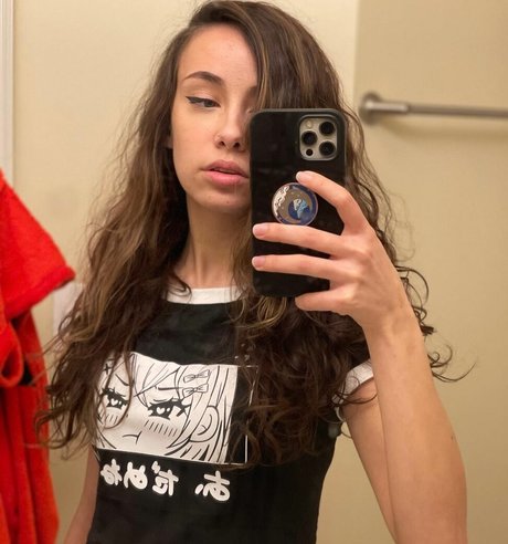 Lexi Lynx star pretty photo