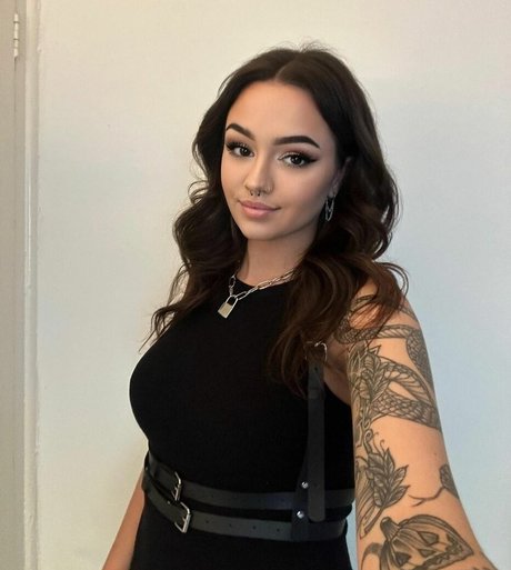 misbehavedjade top actress images