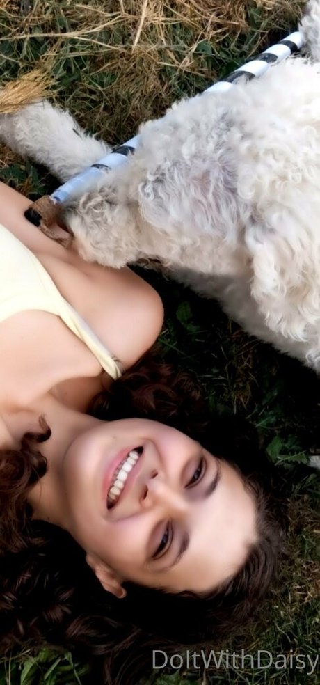 doitwithdaisy model nudes photos