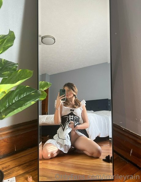 imrileyrain star porn images