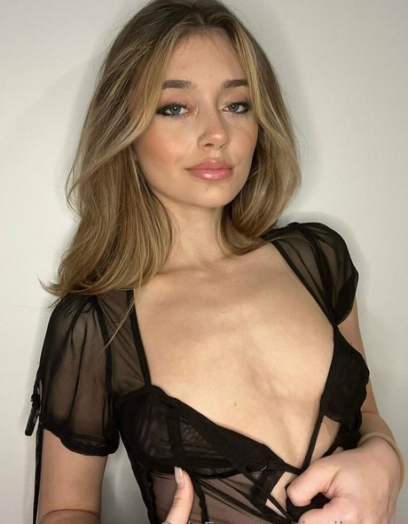 imrileyrain top star img