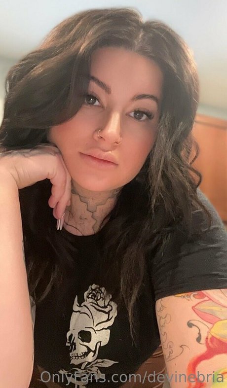 devinebria sex pornstar gallery