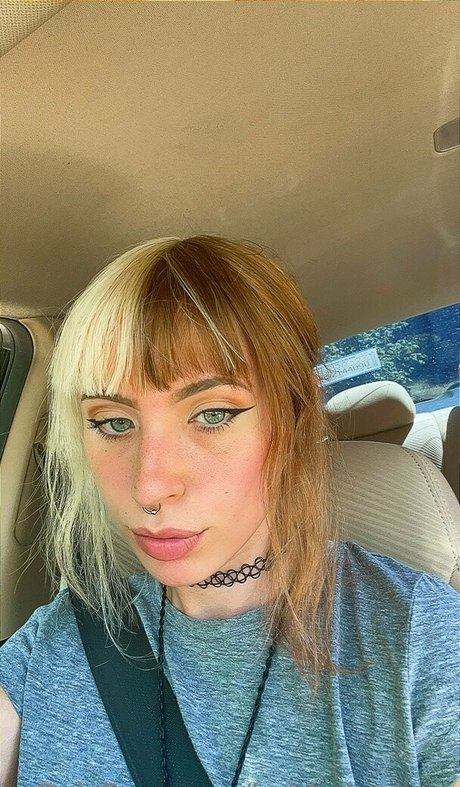 hairbyharleyy sexy star img