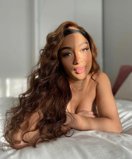 Ashleyroseglam hd model pics