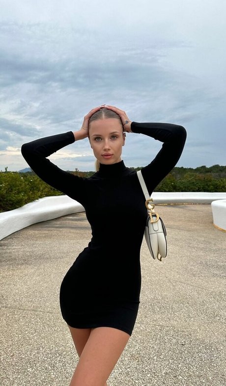 gloryhole princess onlyfans pretty img