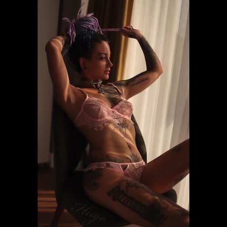 black threesome onlyfans pretty photos