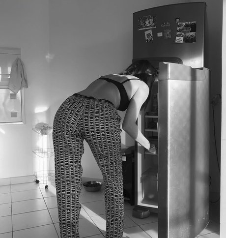 Fernanda Mota Farhat model sexy img