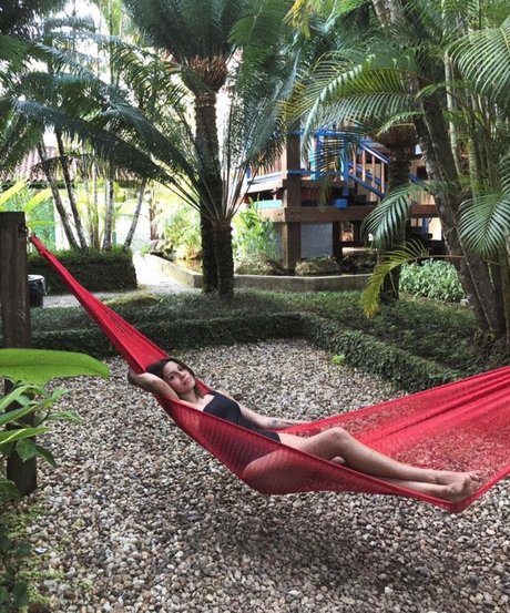 Fernanda Mota Farhat art model img